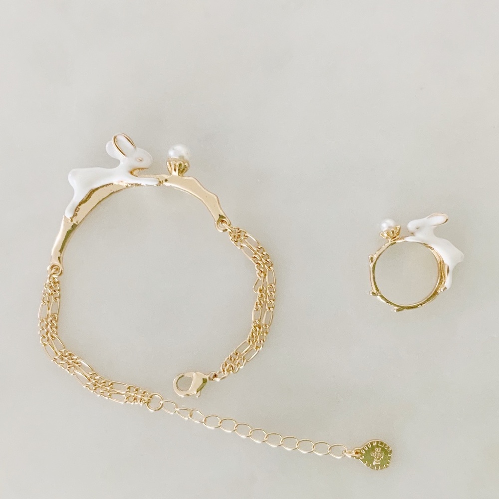 Rabbit ring and bracelet